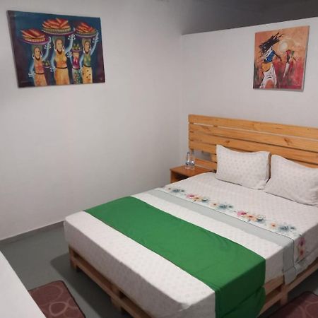 Casa Cantagalo - Guest House & Bar Restaurant Santana Esterno foto