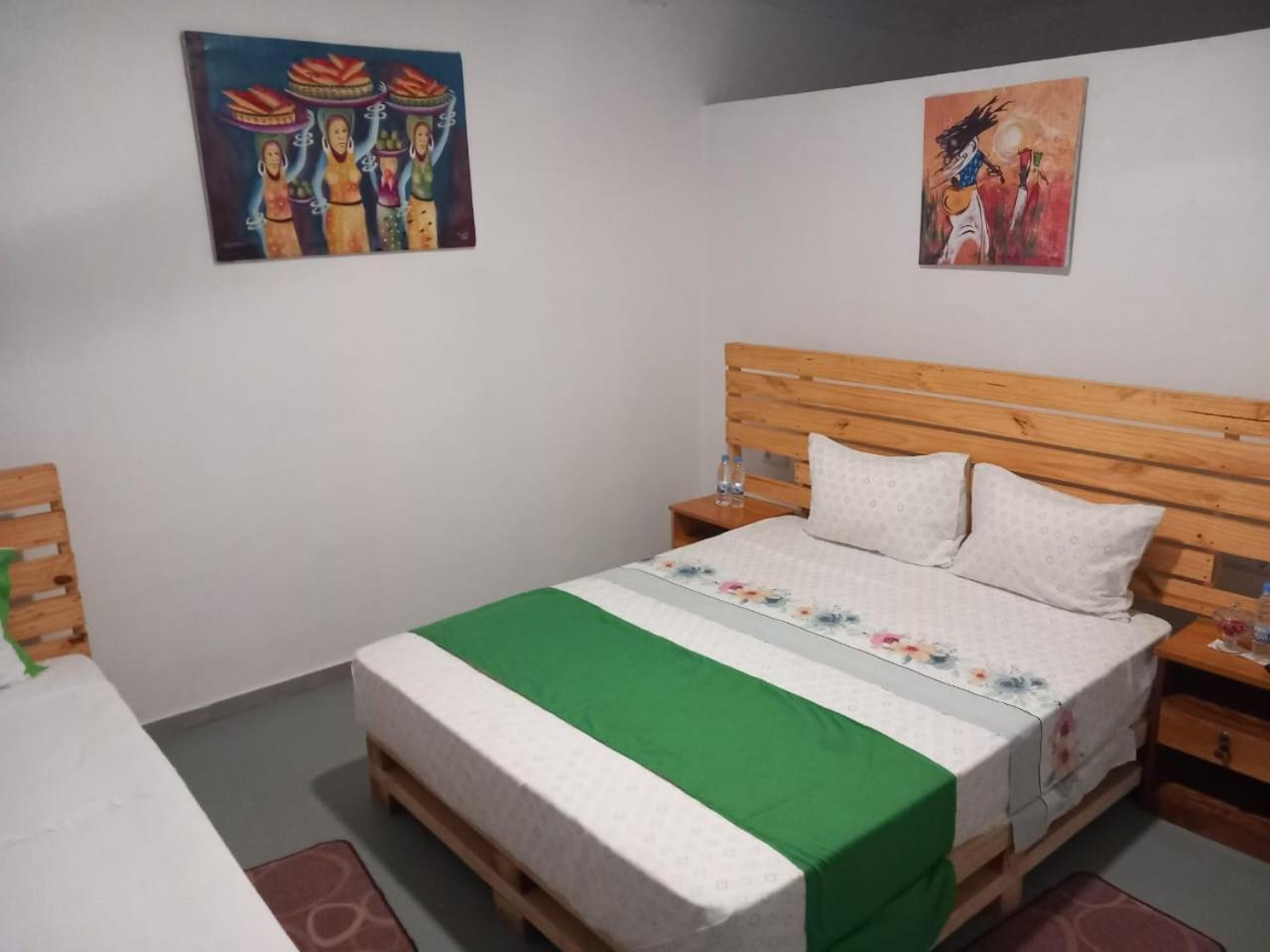 Casa Cantagalo - Guest House & Bar Restaurant Santana Esterno foto